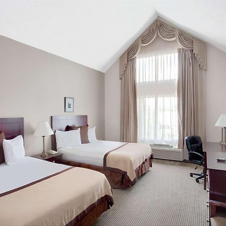Baymont By Wyndham Reno Hotel Luaran gambar
