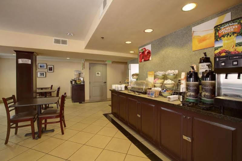 Baymont By Wyndham Reno Hotel Luaran gambar